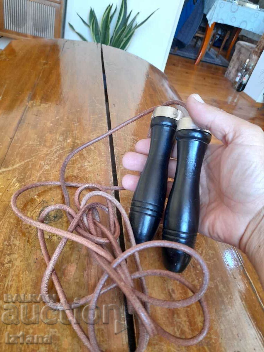 Delivery of Old children's rope Delivery of Old children's rope