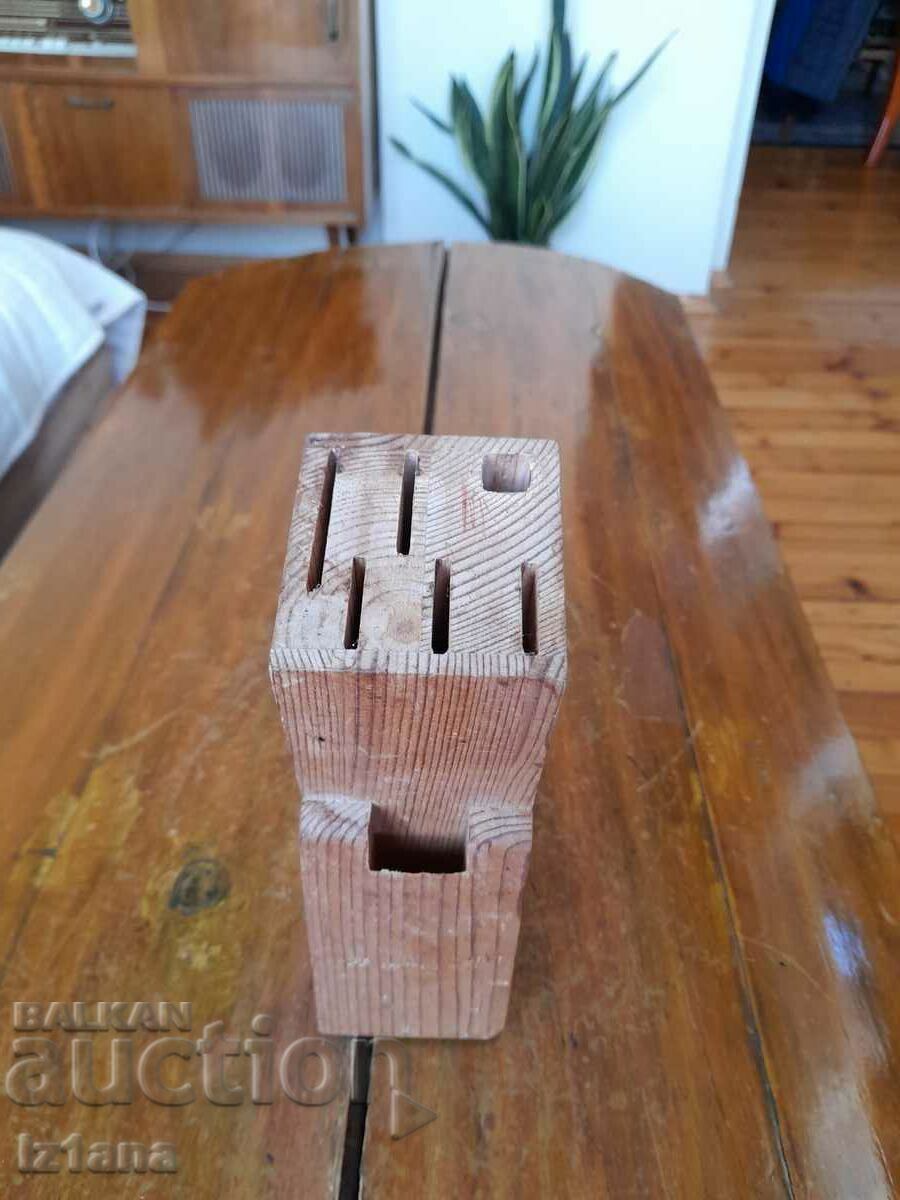 Knife holder with price 15.00 BGN | € 7.67 Knife holder with price 15.00 BGN | € 7.67