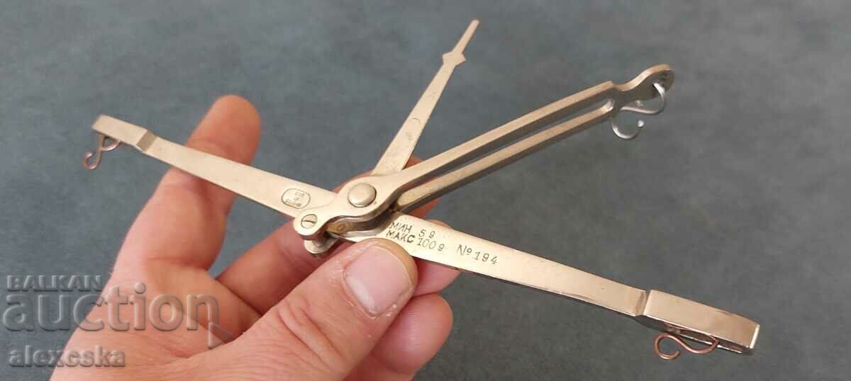 Old metal scale with price 15.00 BGN | € 7.67 Old metal scale with price 15.00 BGN | € 7.67