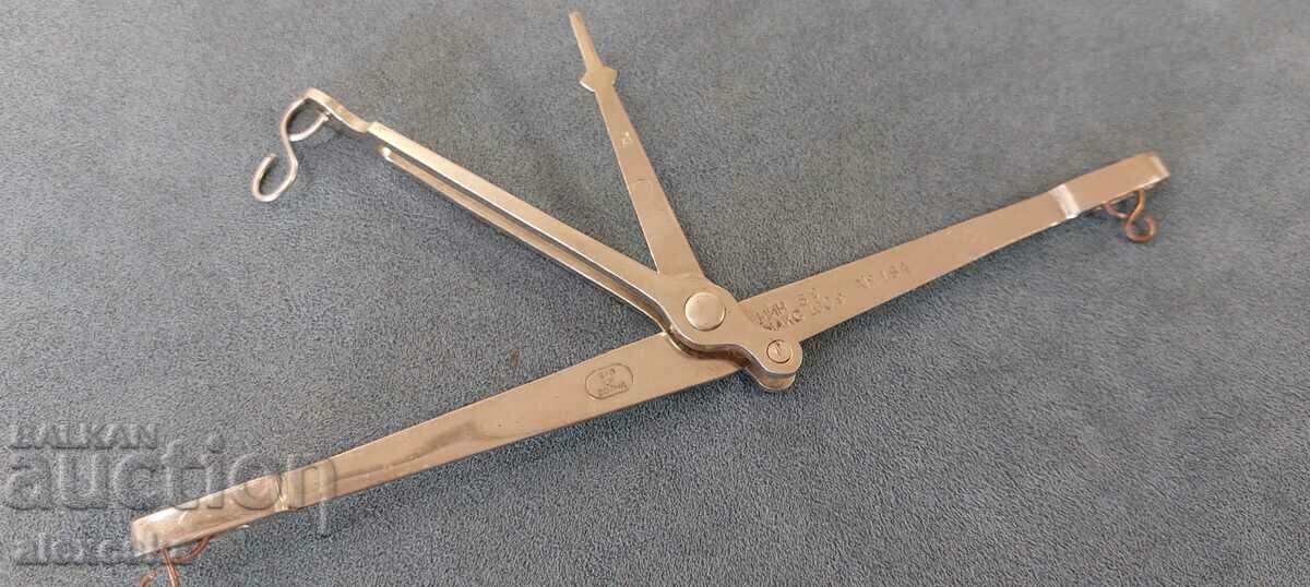 Old metal scale - 7 Old metal scale - 7