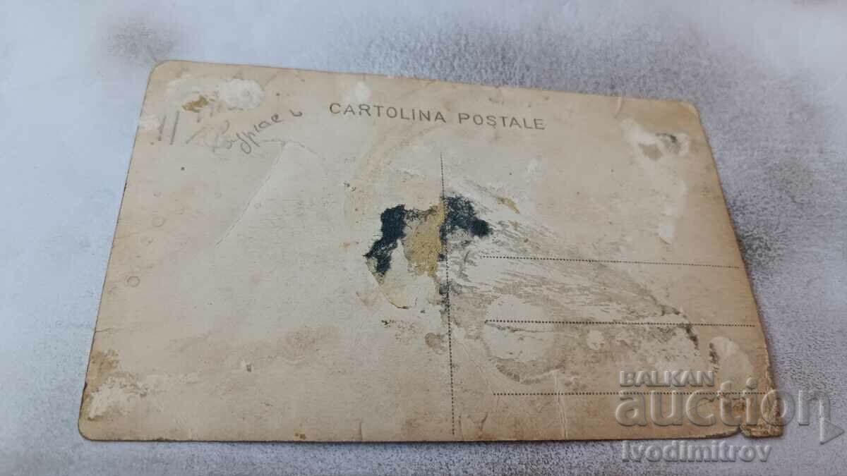 Φωτογραφία Μπουργκάς Νέοι άνδρες και γυναίκες σε ένα ατμόπλοιο 1935 με τιμή 3.45 BGN | € 1.76 Φωτογραφία Μπουργκάς Νέοι άνδρες και γυναίκες σε ένα ατμόπλοιο 1935 με τιμή 3.45 BGN | € 1.76