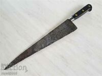 Μοναδικά παλιά, ενδιαφέρουσας ποιότητας σφυρήλατα μπρούτζινα πριτσίνια μαχαιριού