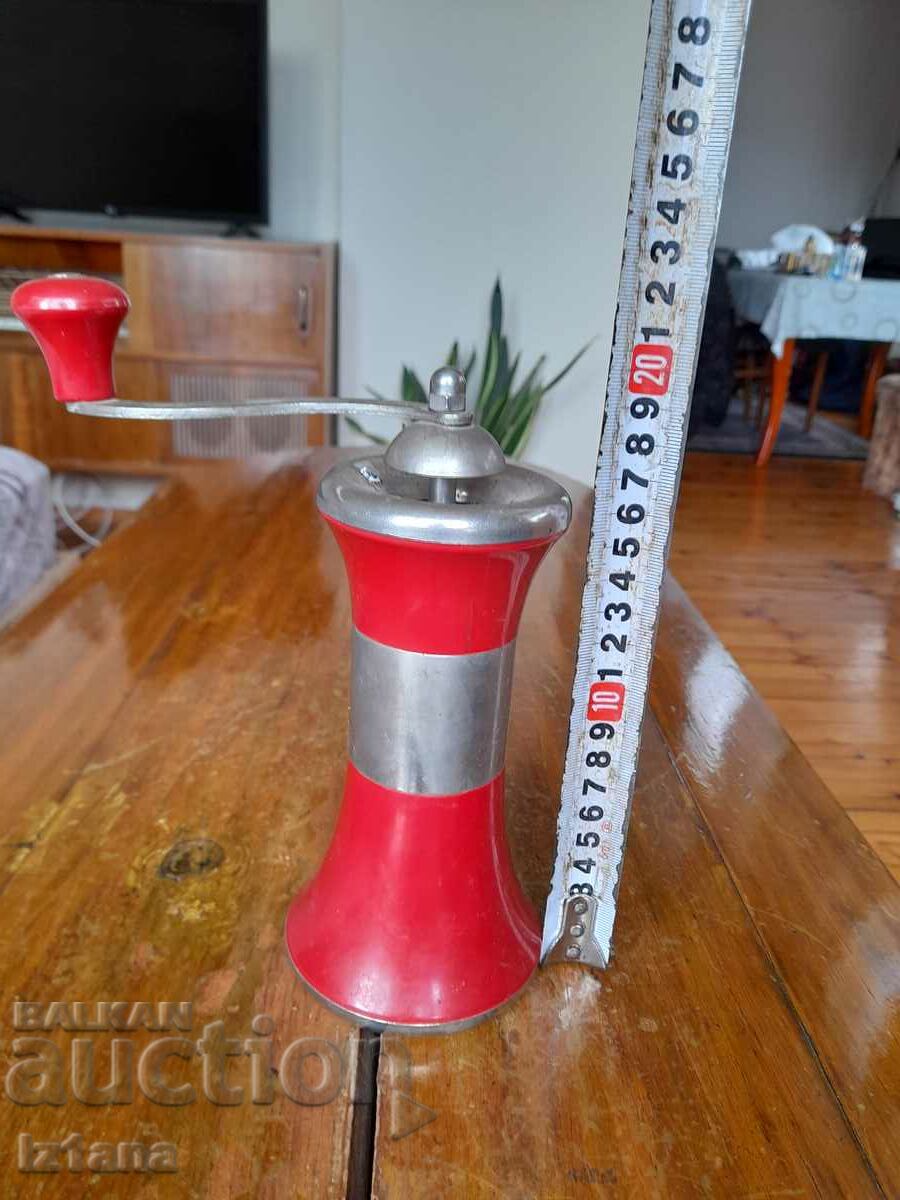 Old mill, spice mill, coffee shop with price 35.00 BGN | € 17.90 Old mill, spice mill, coffee shop with price 35.00 BGN | € 17.90