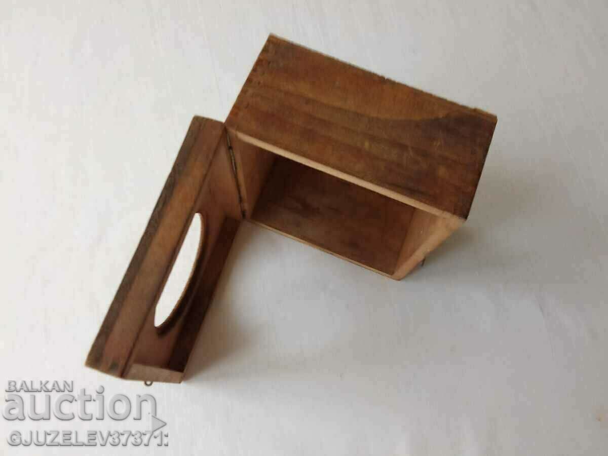 Auction  Wooden box for alarm clock/desk clock