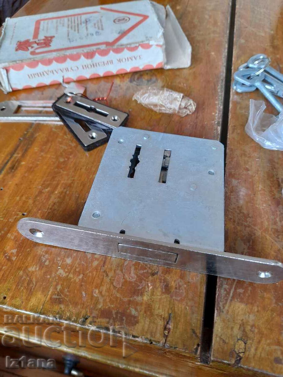 Old lock - 5 Old lock - 5