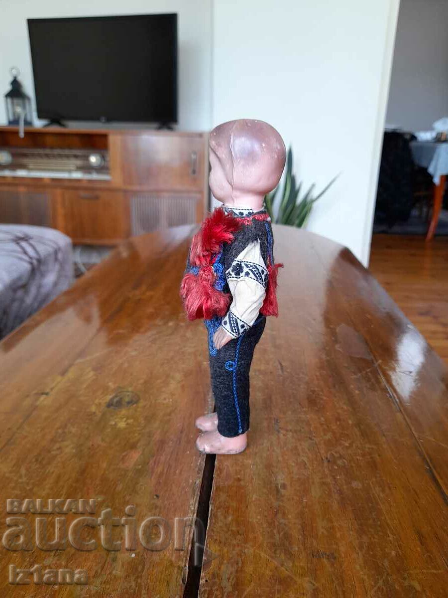 An old doll with price 20.00 BGN | € 10.23 An old doll with price 20.00 BGN | € 10.23