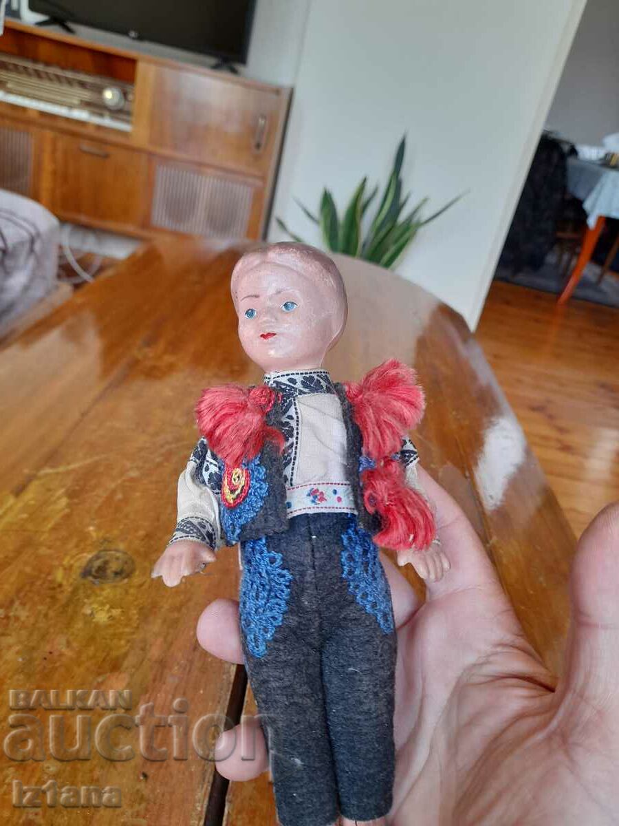 An old doll - 5 An old doll - 5