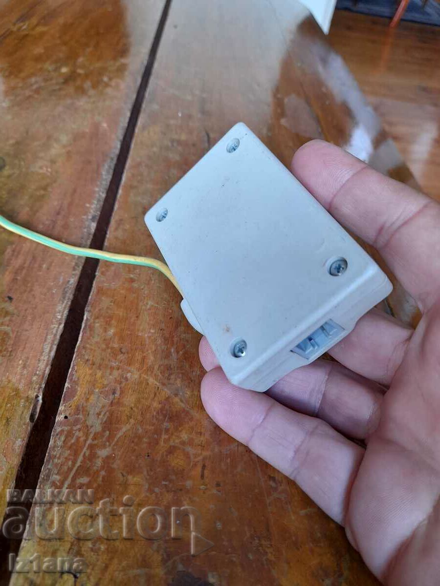 Licitație Protector de supratensiune Lan