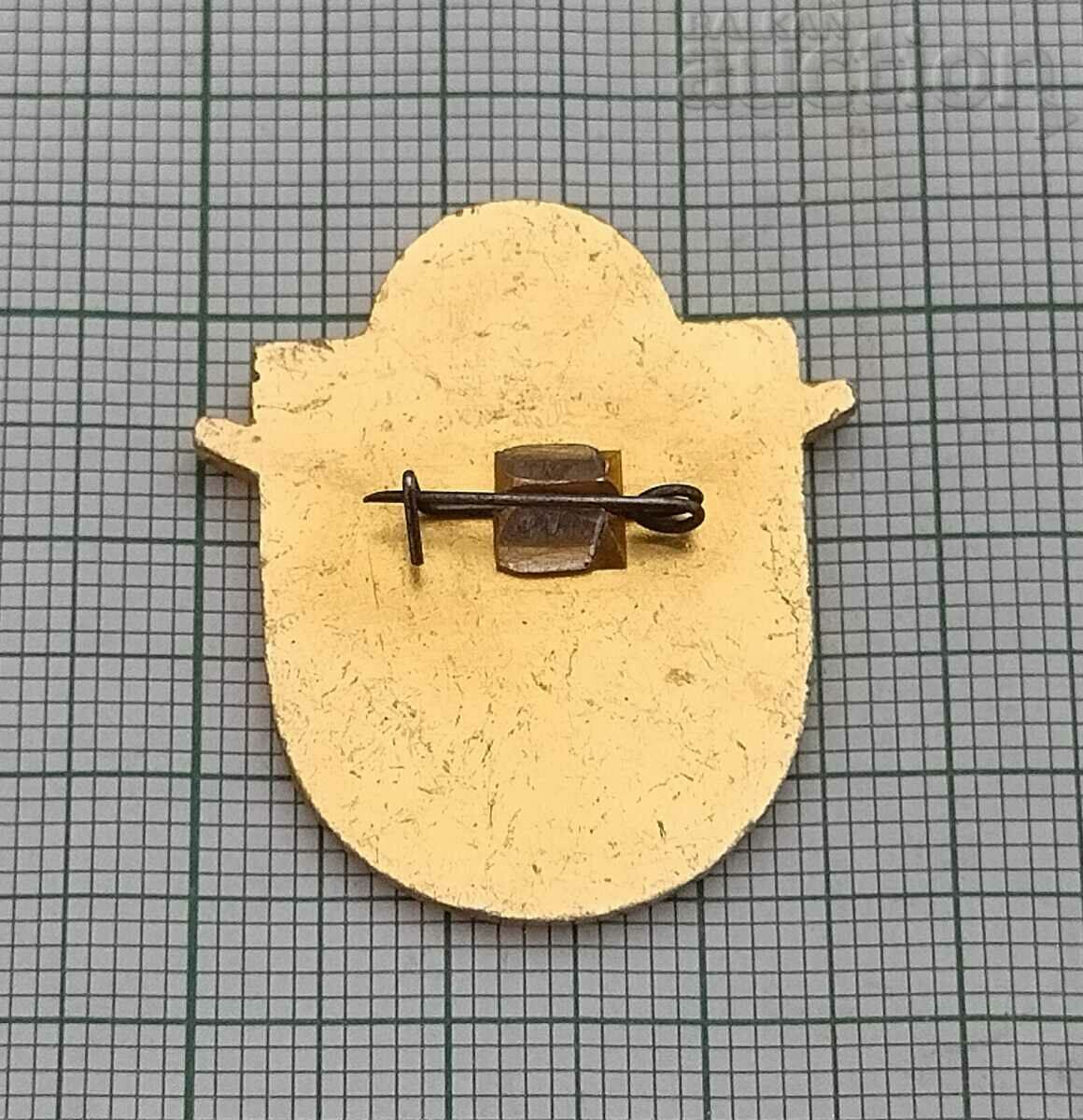 SOVIET WINGS KUIBISHEV/SAMARA 1975 USSR FOOTBALL BADGE with price 3.00 BGN | € 1.53 SOVIET WINGS KUIBISHEV/SAMARA 1975 USSR FOOTBALL BADGE with price 3.00 BGN | € 1.53