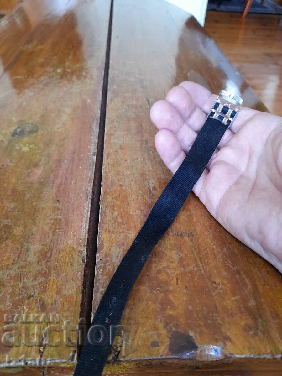 Παράδοση Παλιά ιμάντα ρολογιών Παράδοση Παλιά ιμάντα ρολογιών