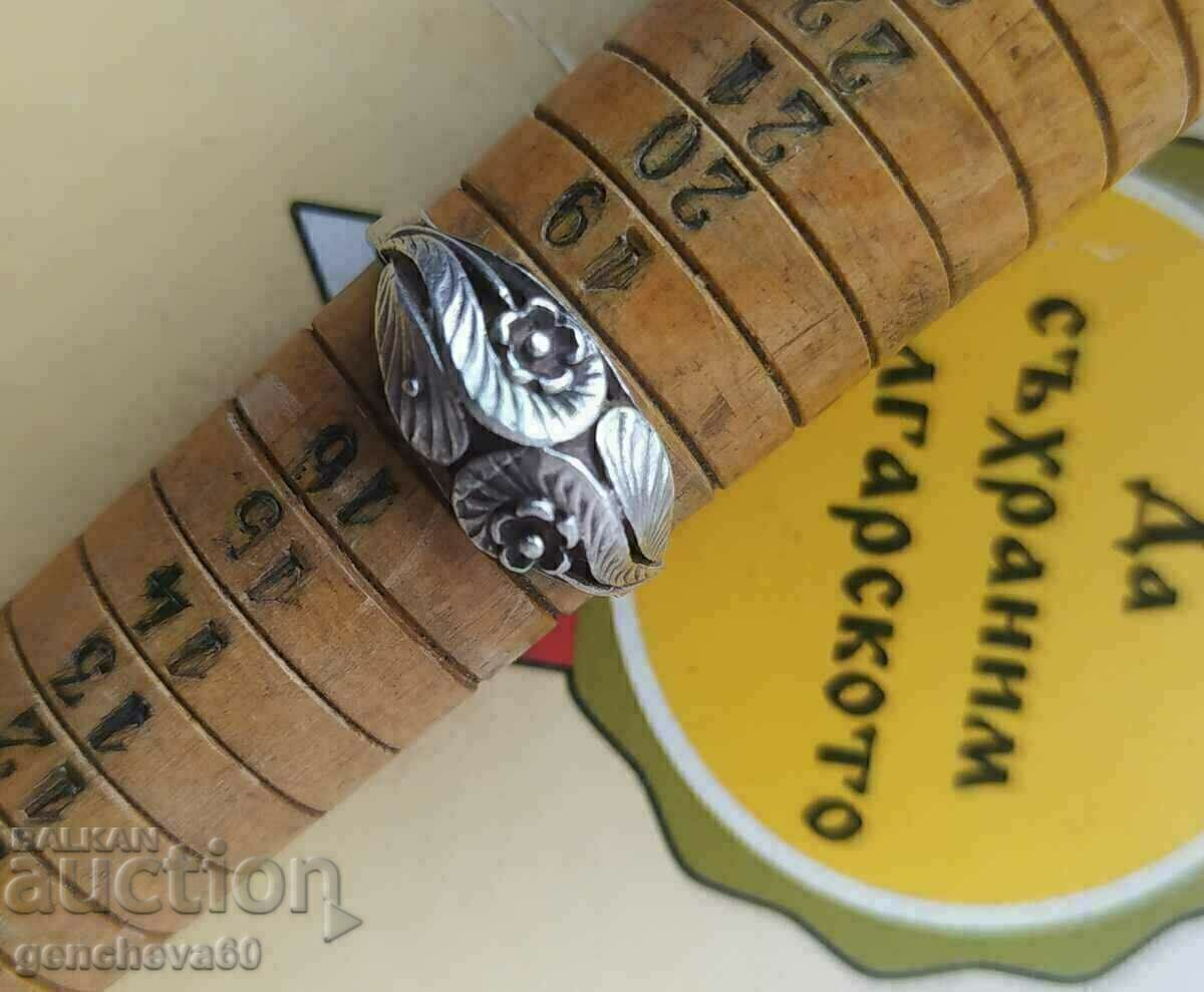 Inel de argint antic - 6 Inel de argint antic - 6