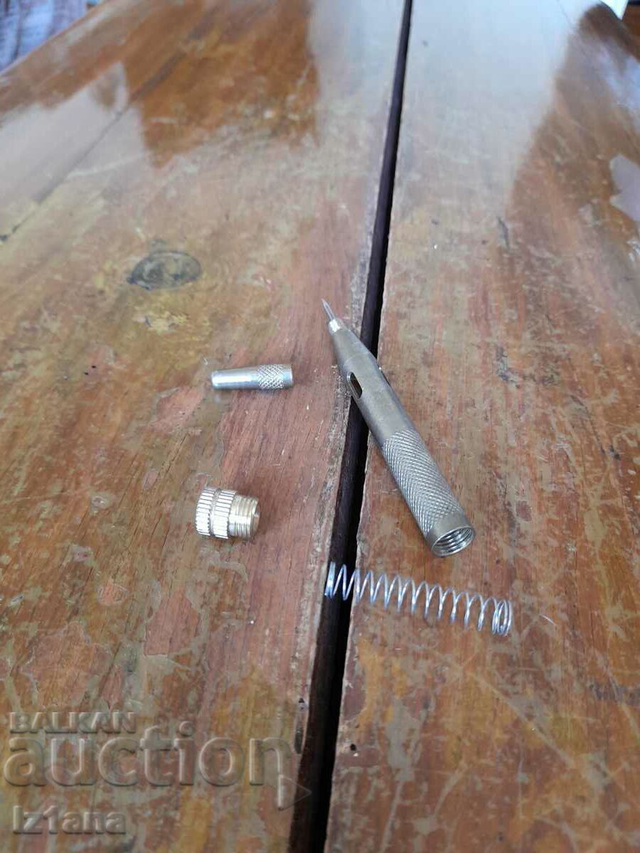 Delivery of Old voltage indicator Delivery of Old voltage indicator