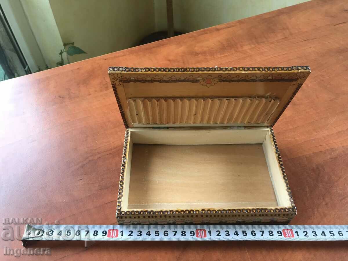BOX BOX WOOD PYROGRAPHED PAINTED COLOR with price 11.00 BGN | € 5.62