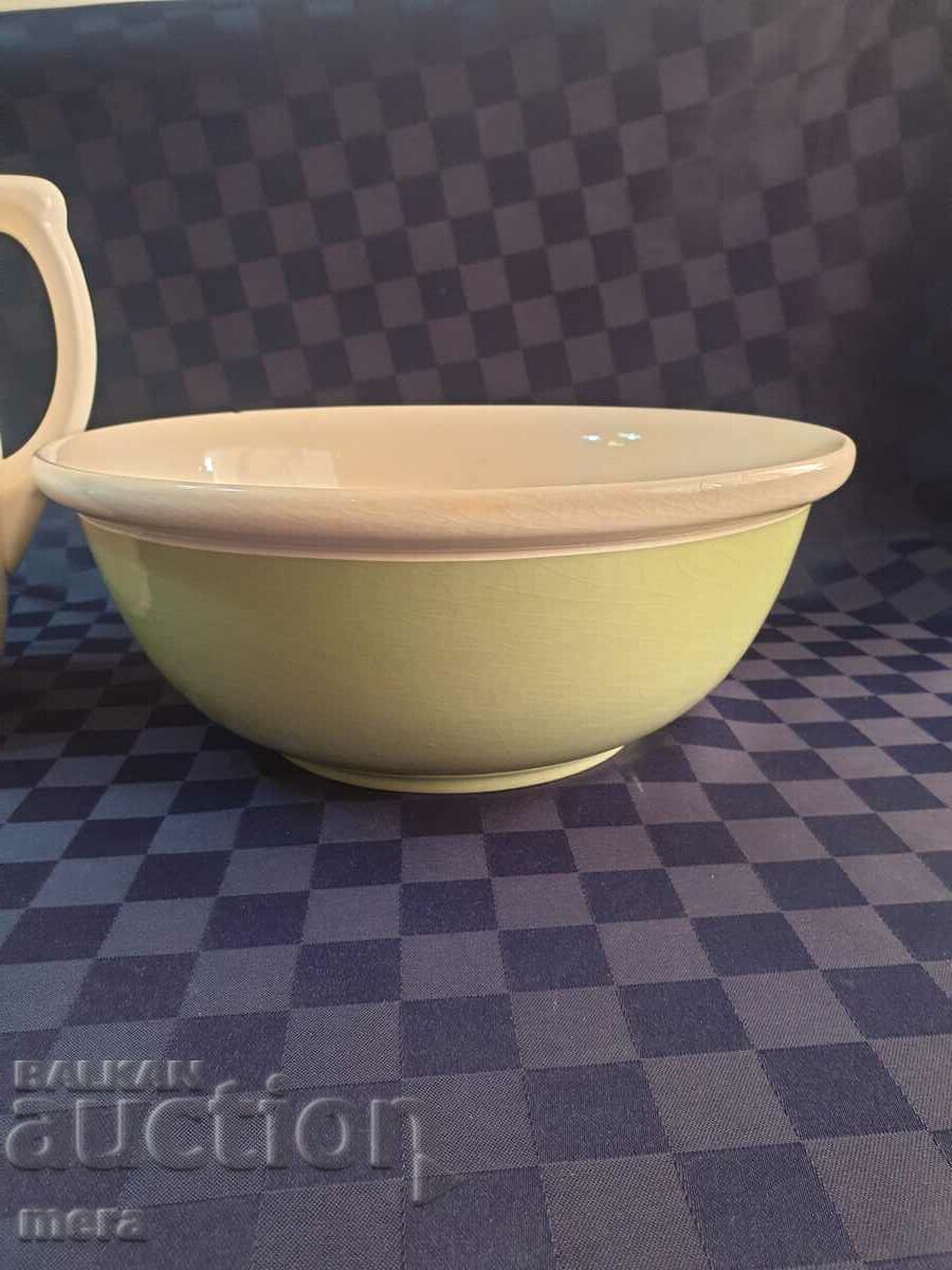 Delivery of Porcelain antique large sanitary set Delivery of Porcelain antique large sanitary set