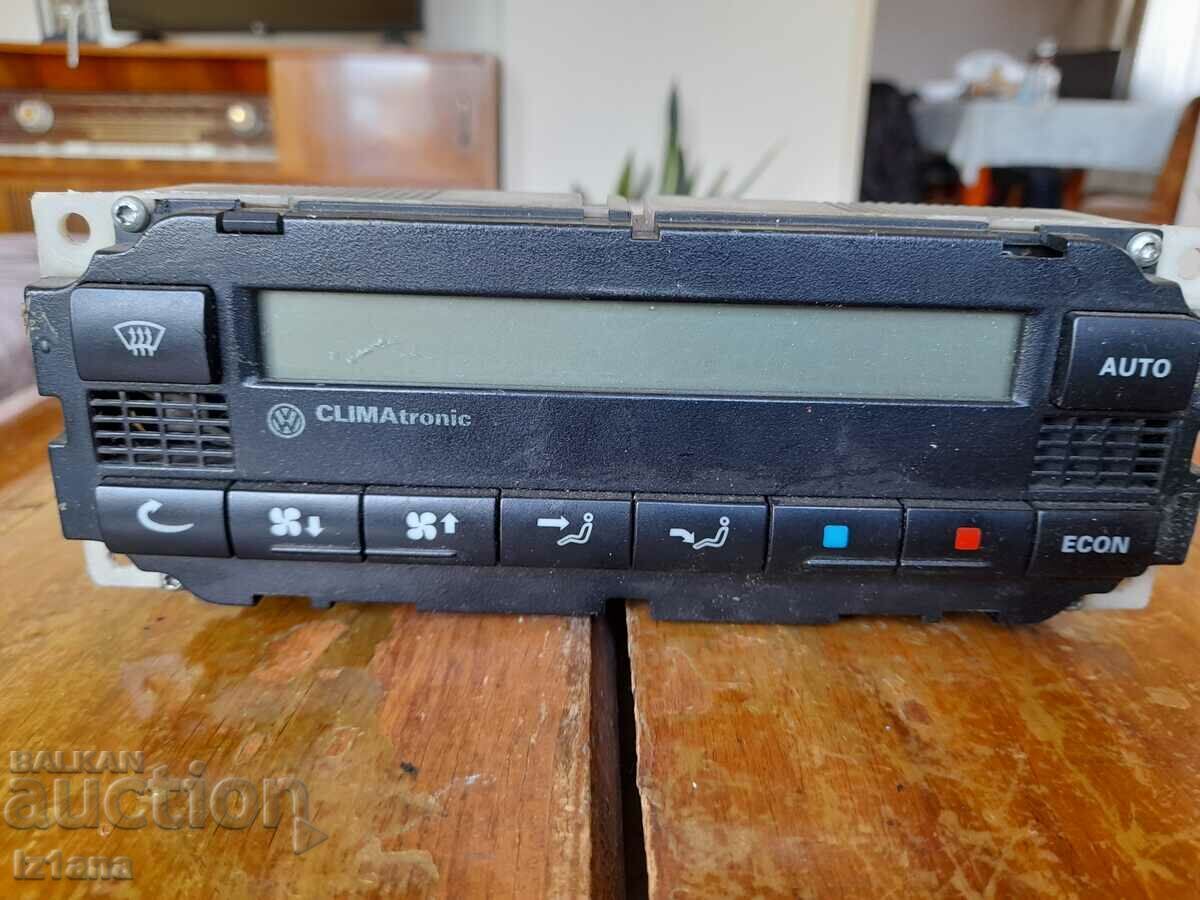 Control pentru climatizare Volkswagen cu preț 37.00 BGN | € 18.92 Control pentru climatizare Volkswagen cu preț 37.00 BGN | € 18.92
