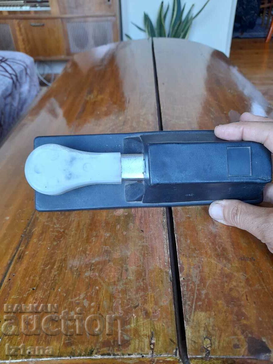 Auction Control pedal for musical instruments Auction Control pedal for musical instruments