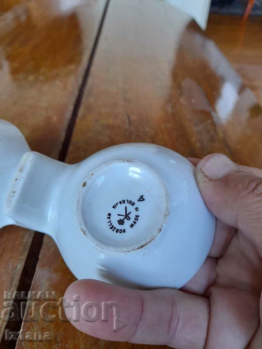 Παράδοση Παλιά αλατιέρα πορσελάνης Παράδοση Παλιά αλατιέρα πορσελάνης