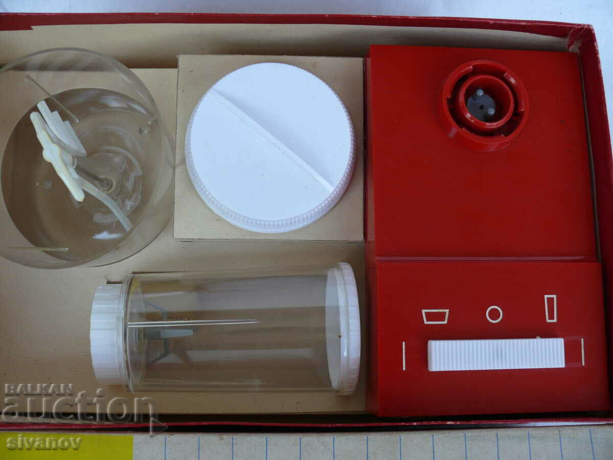 Auction  Interesting old toy PIKO mixer #1536