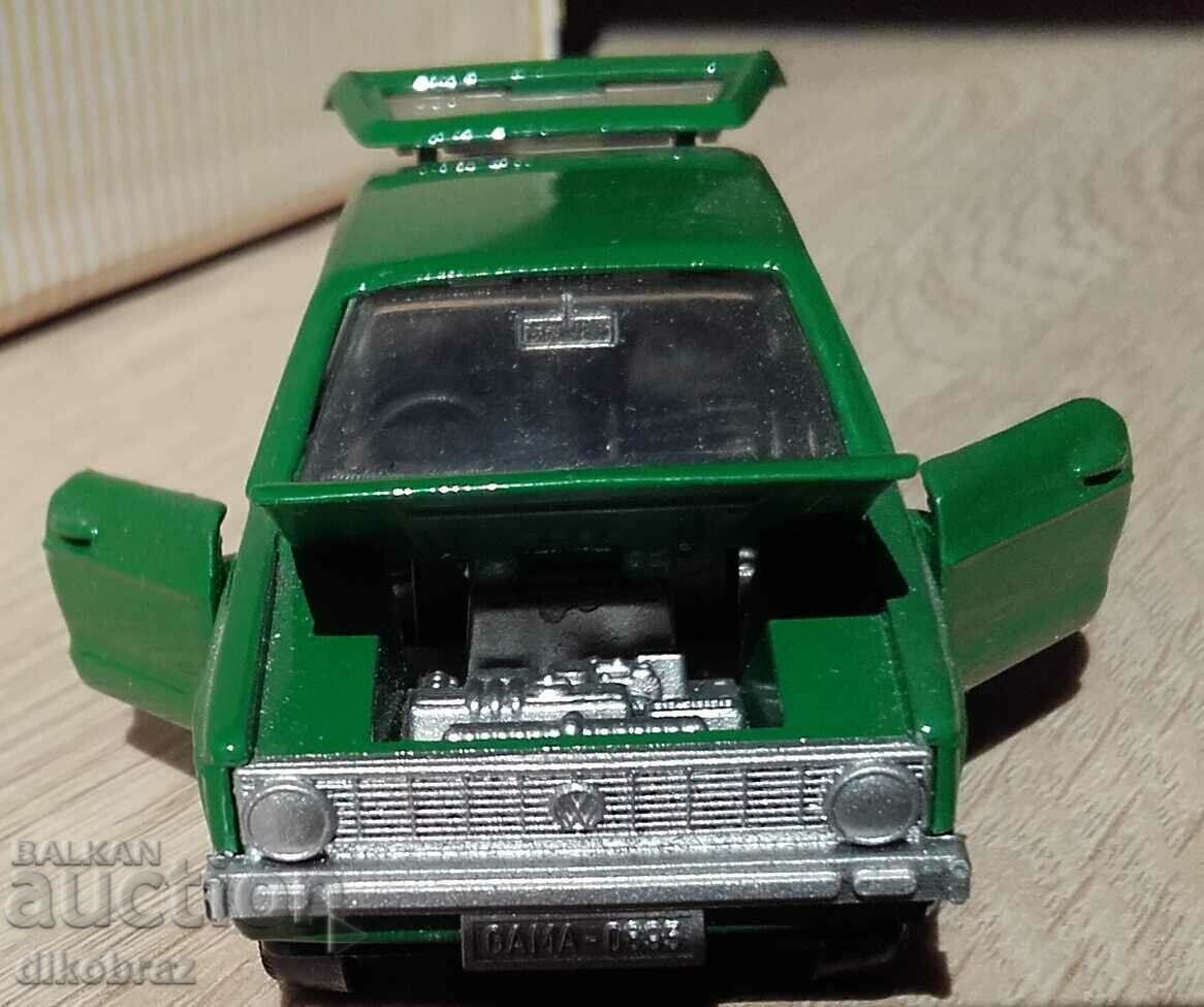 Delivery of Volkswagen Golf Volkswagen Golf - GAMA - Cart for collection