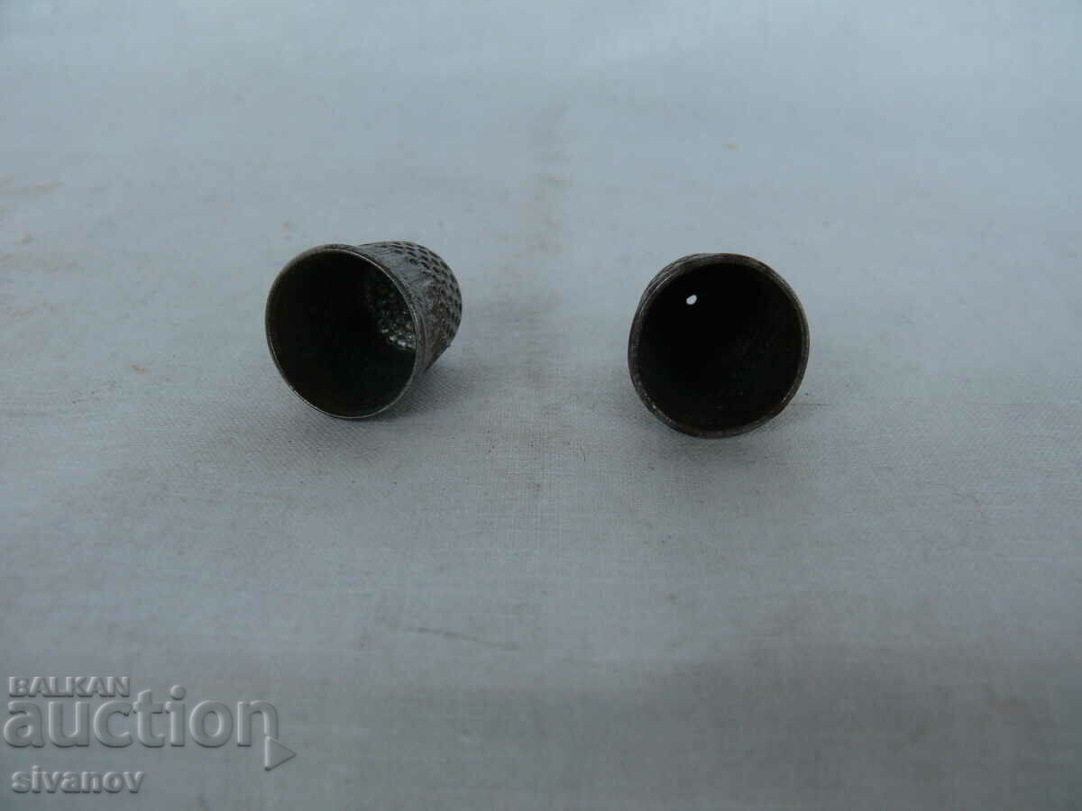 Δημοπρασία Δύο κομμάτια παλιά δακτυλήθρα #1556 Δημοπρασία Δύο κομμάτια παλιά δακτυλήθρα #1556