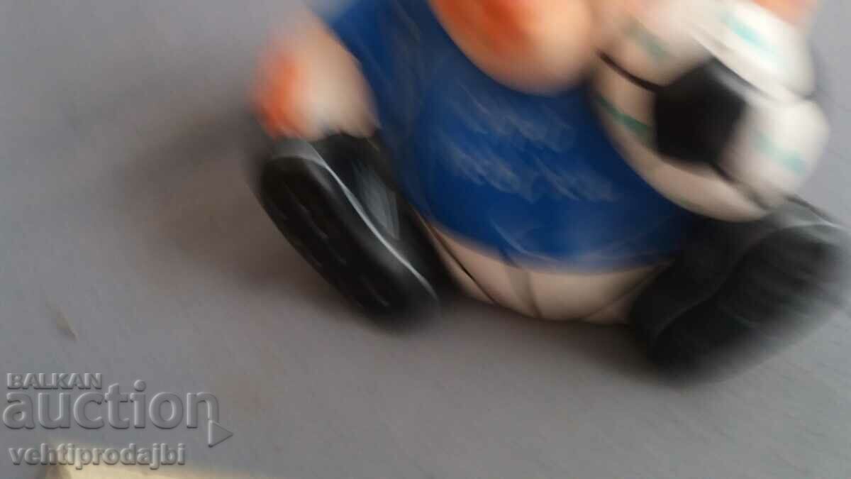 Figure football with price 14.99 BGN | € 7.66 Figure football with price 14.99 BGN | € 7.66