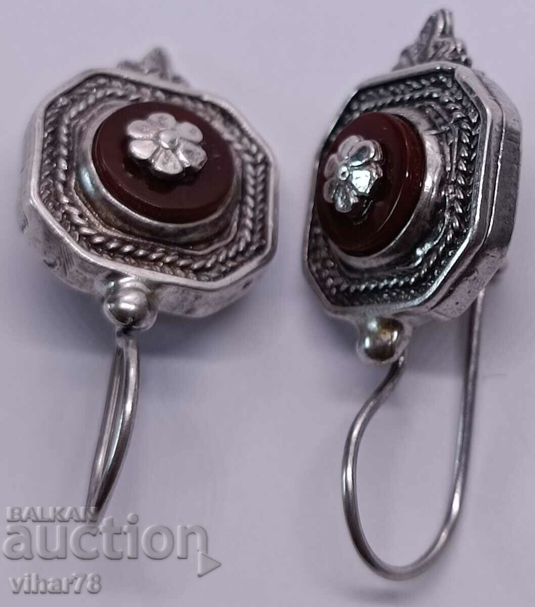 Delivery of Silver earrings Delivery of Silver earrings