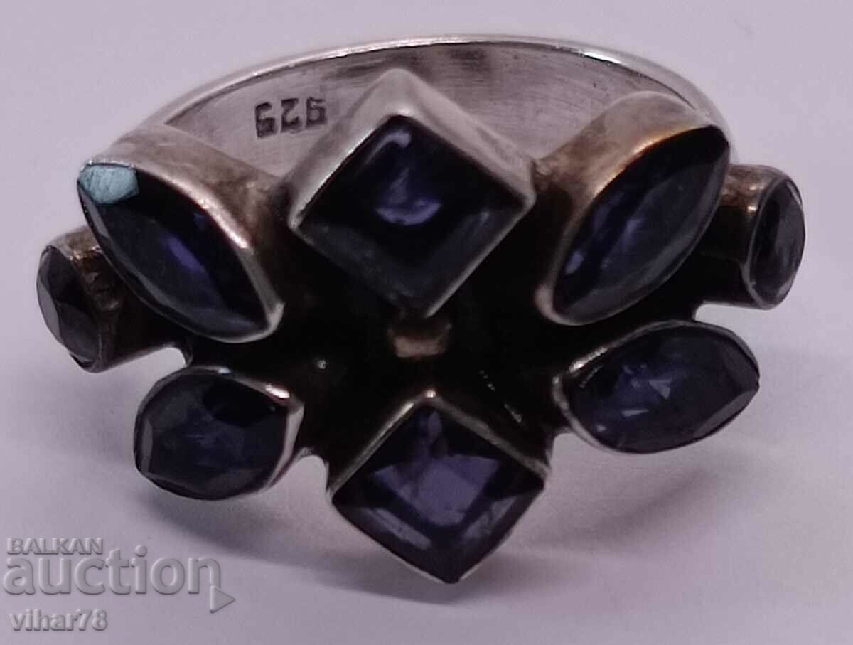 Delivery of Silver ring with amethyst Delivery of Silver ring with amethyst