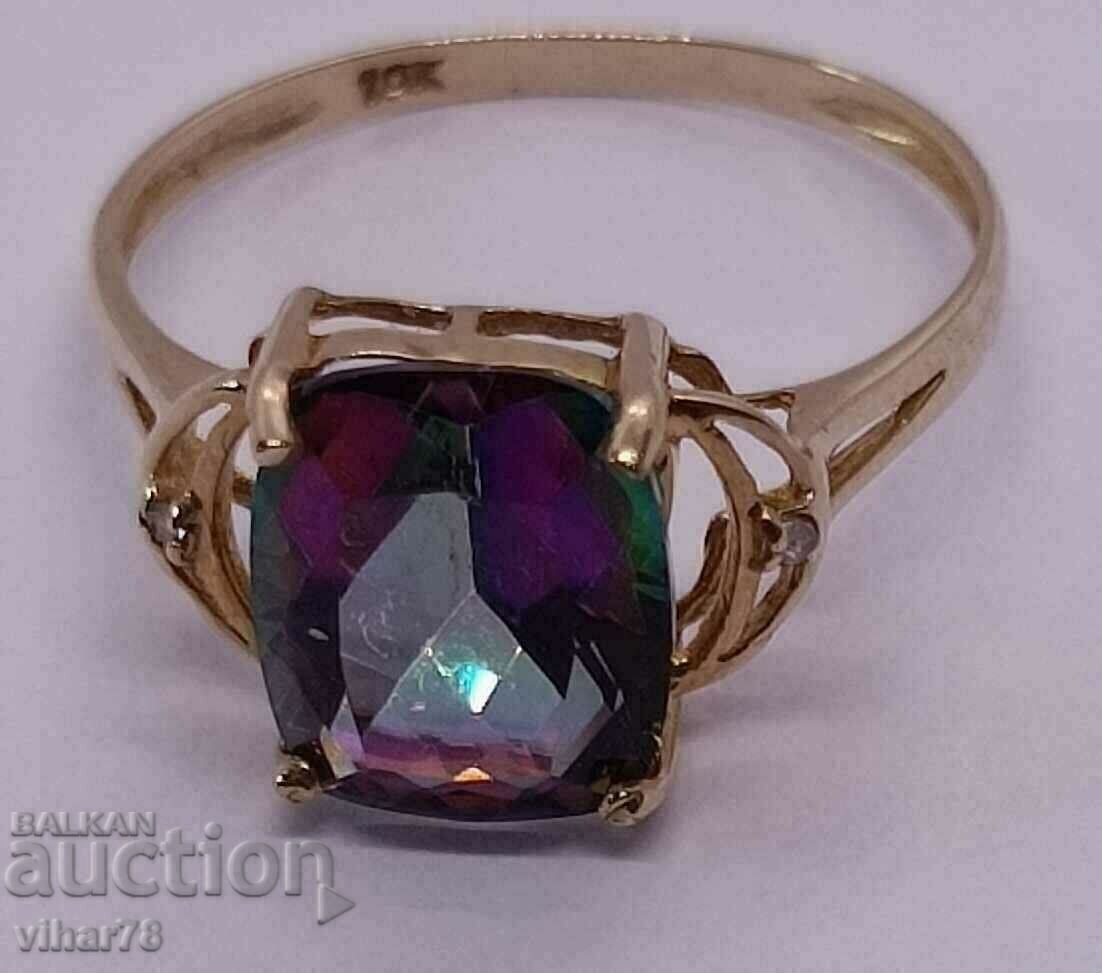 10 carat gold ring with mastic topaz and two diamonds with price 500.00 BGN | € 255.65 10 carat gold ring with mastic topaz and two diamonds with price 500.00 BGN | € 255.65