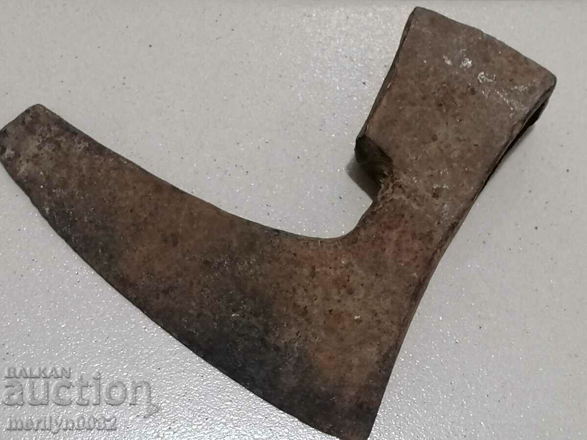 Auction  Old ax ax saber blade without sap