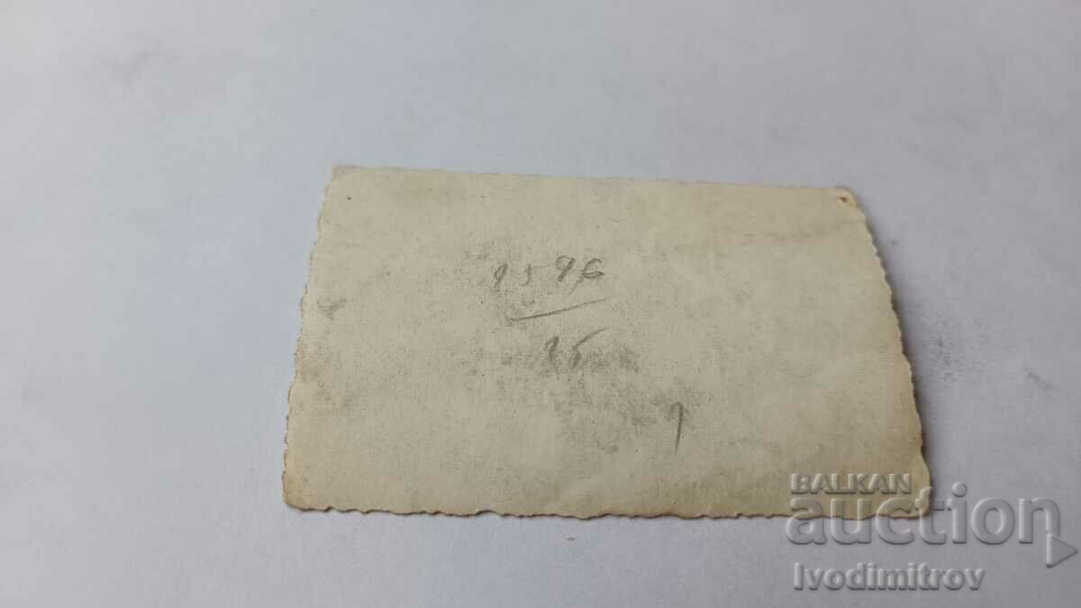 Φωτογραφία Σοφία Δύο νεαροί άνδρες σε μια βόλτα με τιμή 2.45 BGN | € 1.25 Φωτογραφία Σοφία Δύο νεαροί άνδρες σε μια βόλτα με τιμή 2.45 BGN | € 1.25