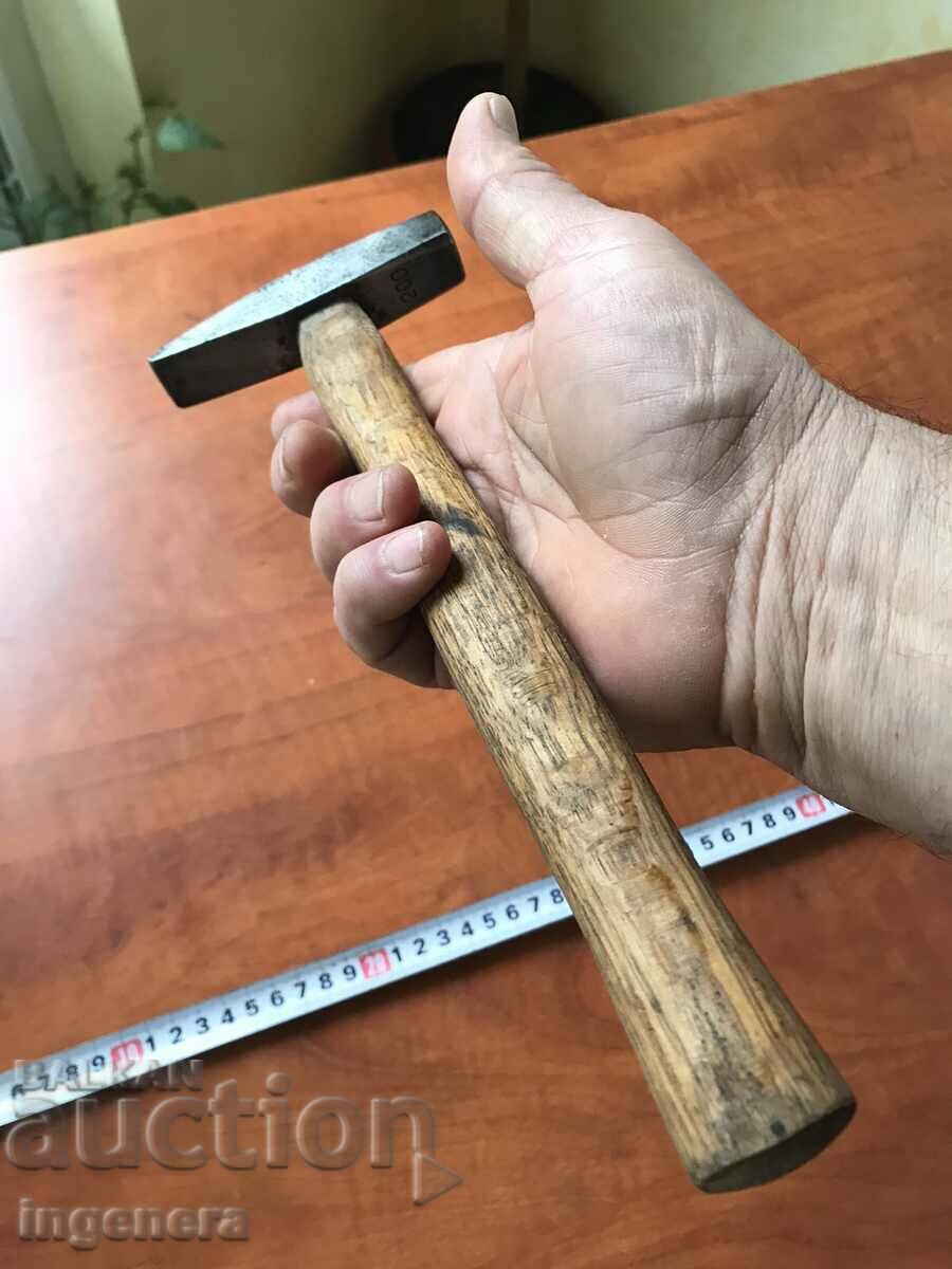 HAMMER HAMMER OLD SMALL TOOL - 5 HAMMER HAMMER OLD SMALL TOOL - 5