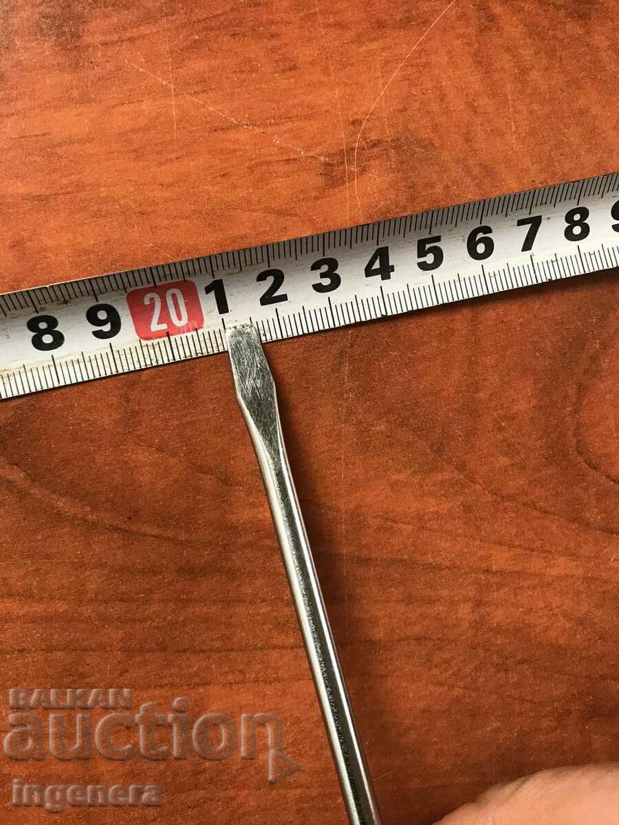 SCREWDRIVER SOLID AND STRONG TOOL FROM SOCA with price 8.00 BGN | € 4.09 SCREWDRIVER SOLID AND STRONG TOOL FROM SOCA with price 8.00 BGN | € 4.09