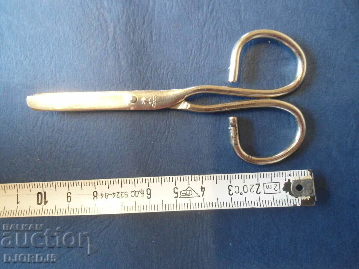Old scissors, marked COCO - 7 Old scissors, marked COCO - 7
