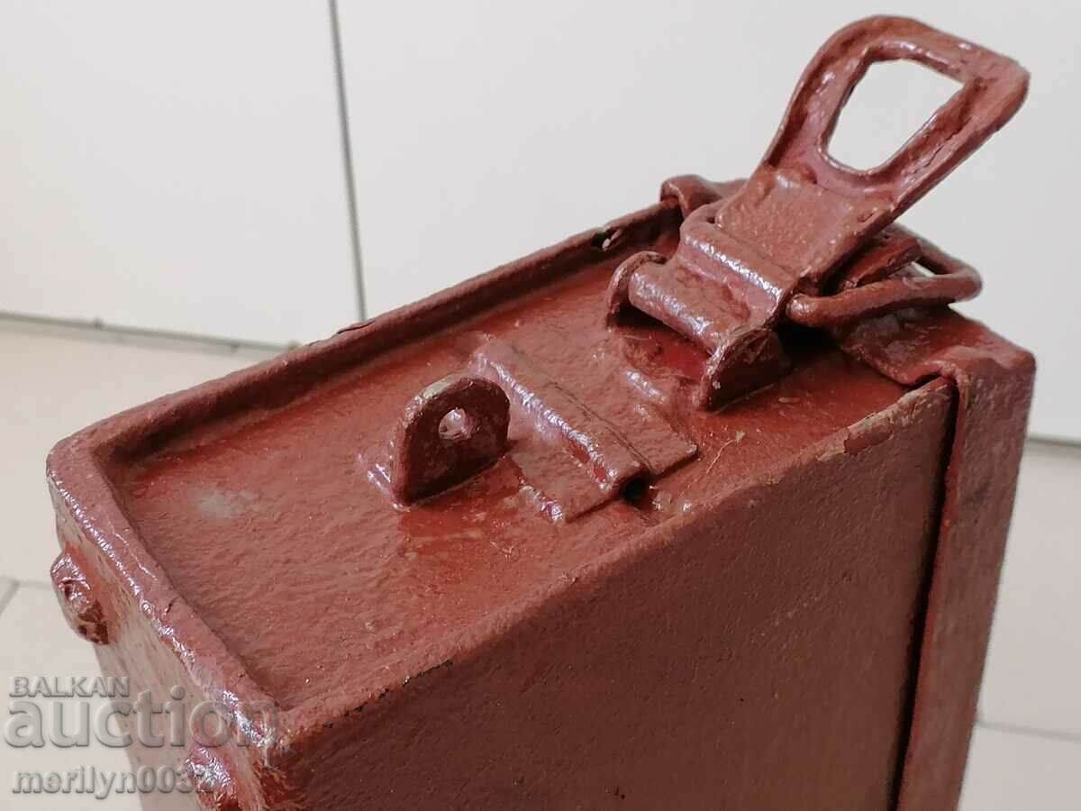 Thick-walled cartridge box MG-34 6kg Wehrmacht WWII cartridge - 5 Thick-walled cartridge box MG-34 6kg Wehrmacht WWII cartridge - 5