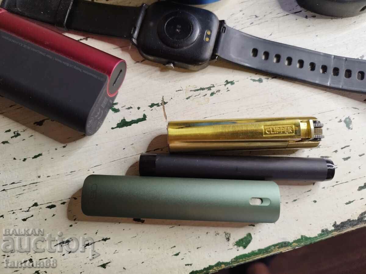 Delivery of Lot Electronics with a gift Delivery of Lot Electronics with a gift