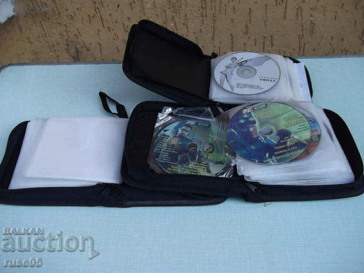 Delivery of Lot of 3 pcs. case for and with CD/DVD Delivery of Lot of 3 pcs. case for and with CD/DVD