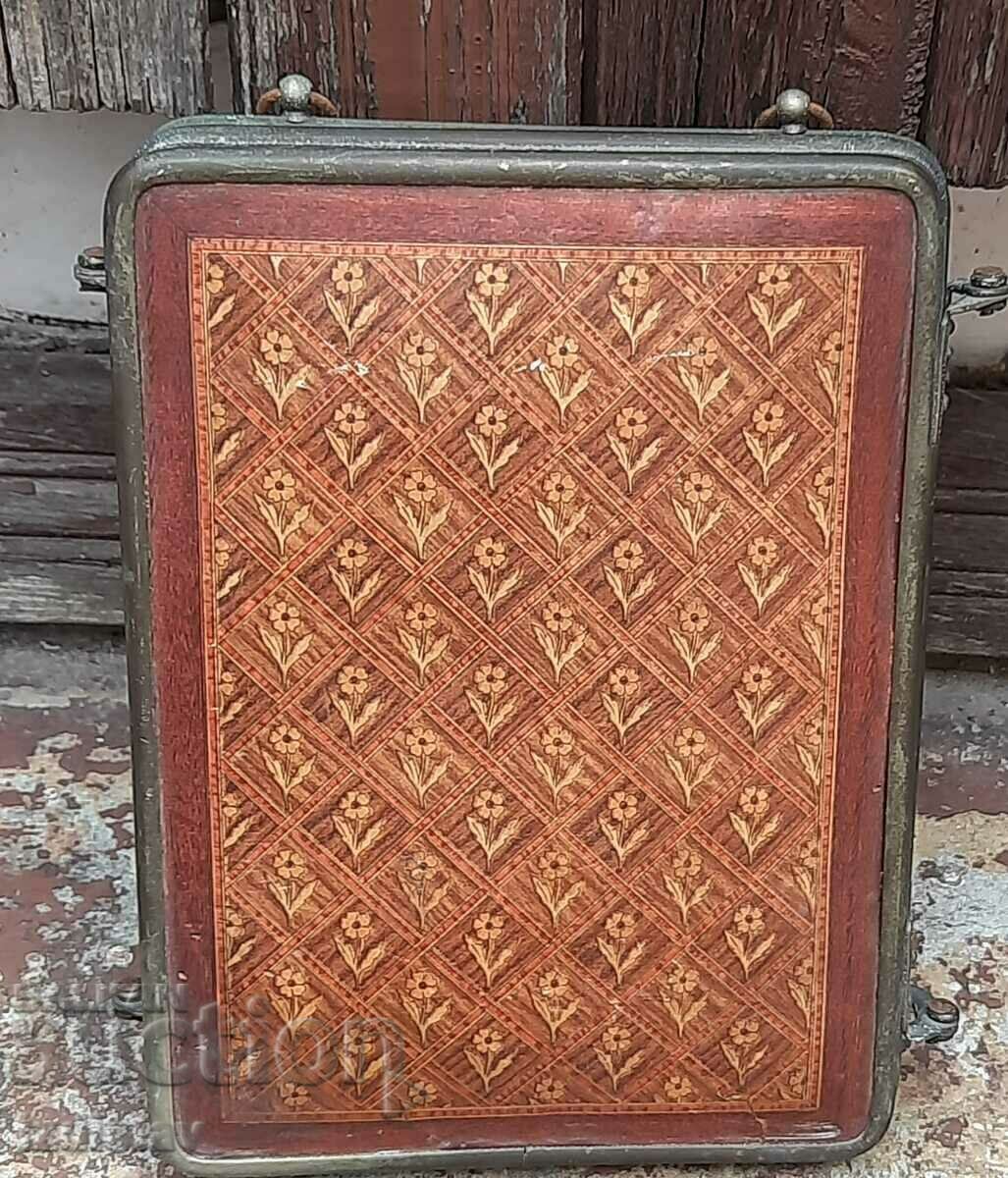 Аукцион Военно,офицерско сгъваемо огледало триптих 19в