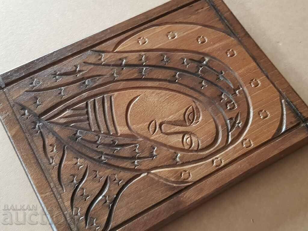 ΠΑΛΙΑ ξυλόγλυπτη εικόνα με την Παναγία με τιμή 70.00 BGN | € 35.79 ΠΑΛΙΑ ξυλόγλυπτη εικόνα με την Παναγία με τιμή 70.00 BGN | € 35.79