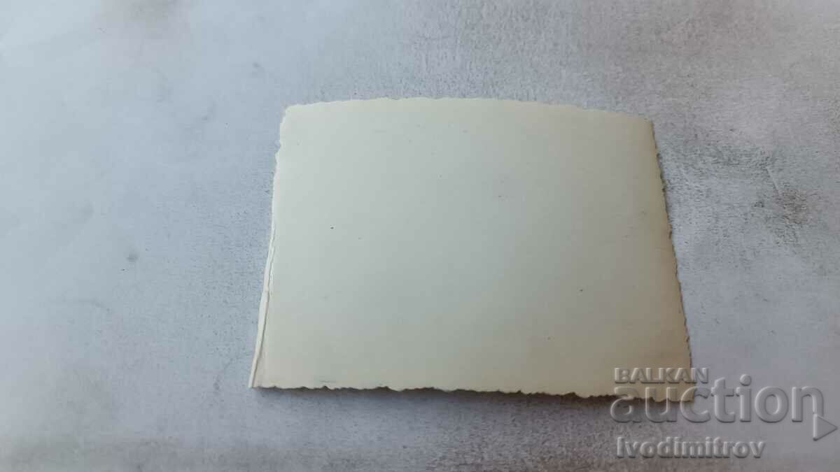 Picture A man, two women and a boy on the beach with price 1.65 BGN | € 0.84 Picture A man, two women and a boy on the beach with price 1.65 BGN | € 0.84