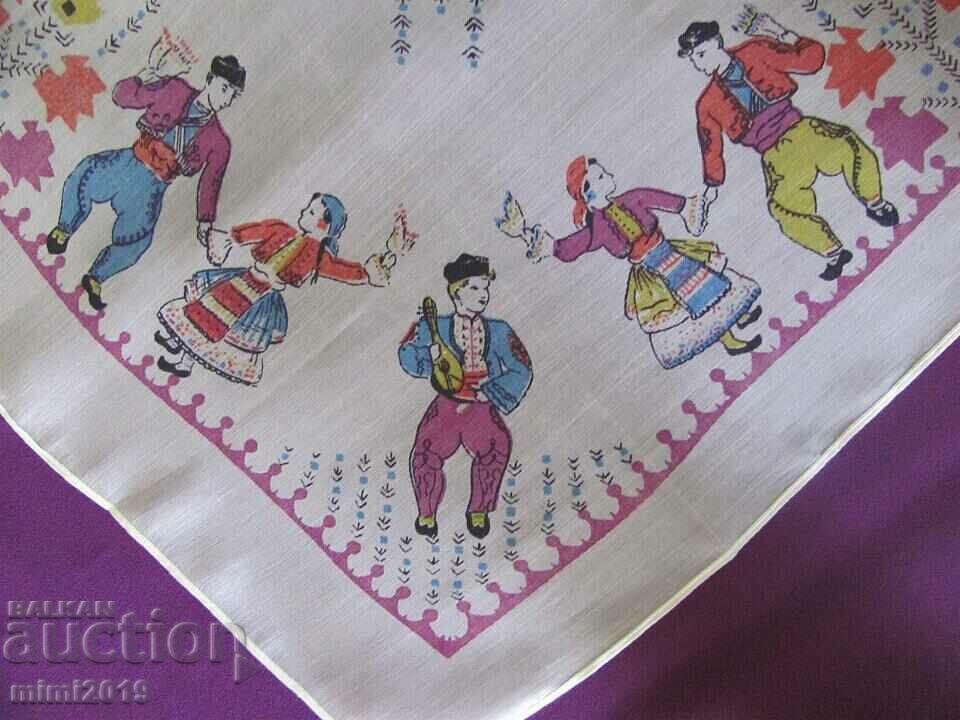 Delivery of 20's Cover, Square and 2 pcs. Hand Embroidered Napkins