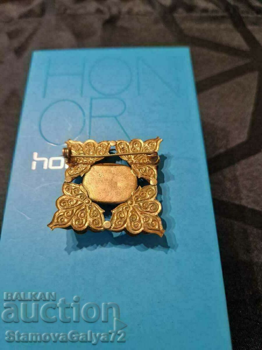 A great antique English brooch - 6