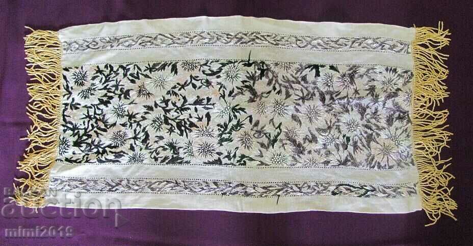 Old Cover, Square hand embroidery - 7 Old Cover, Square hand embroidery - 7