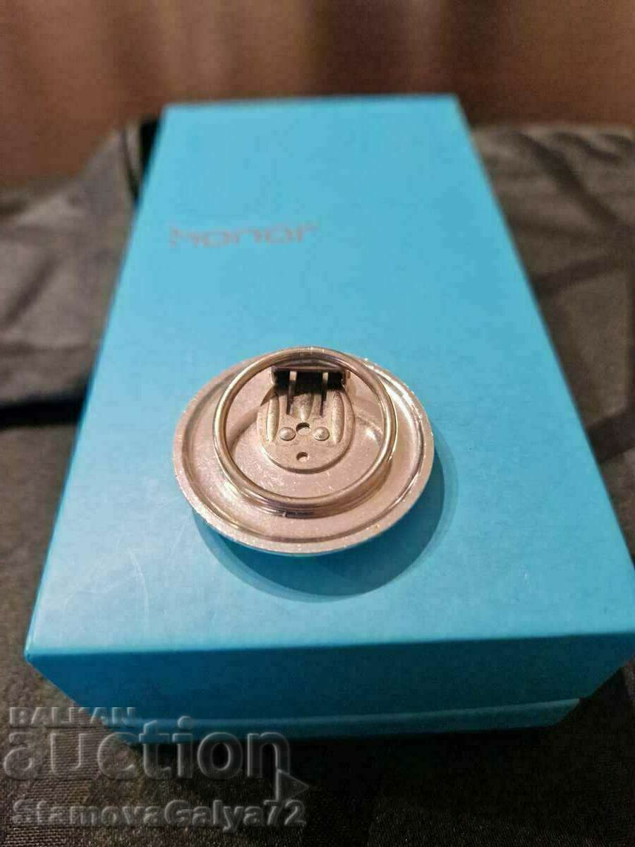 A wonderful antique collectible porcelain brooch - 6