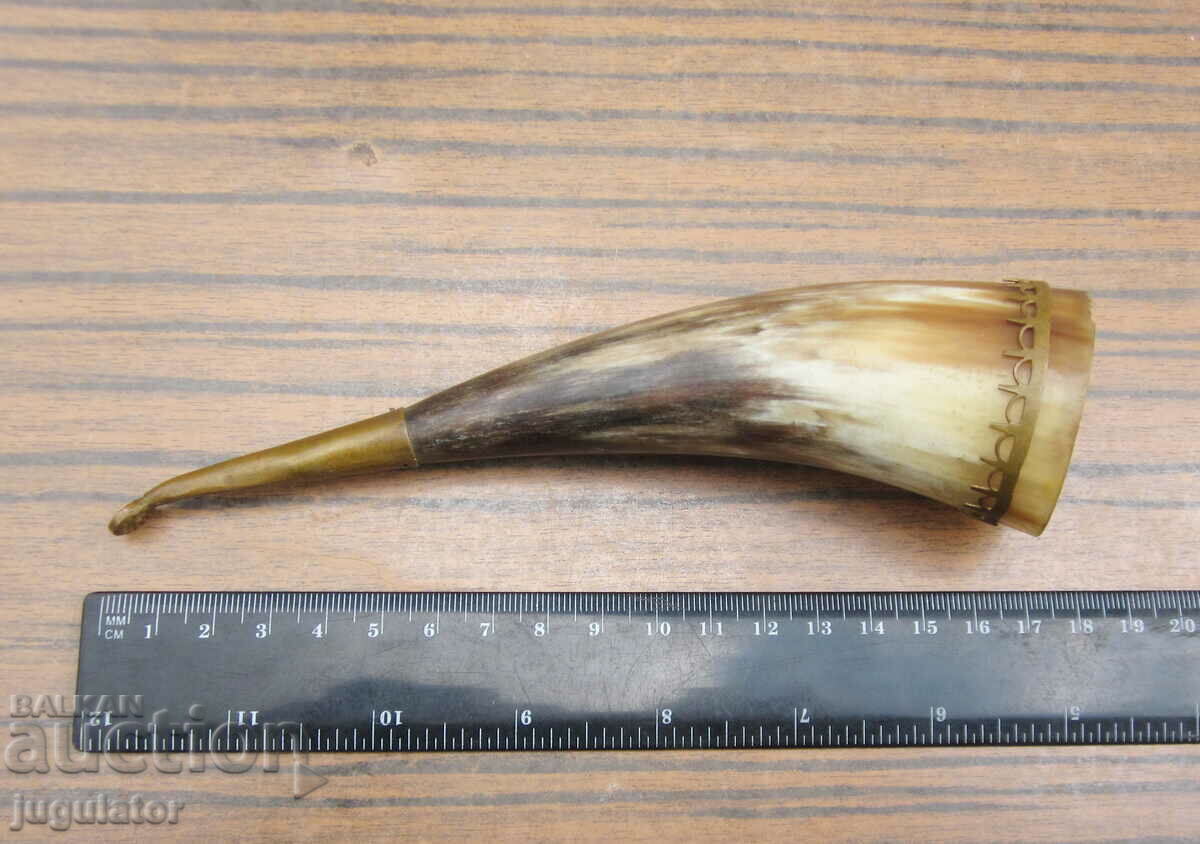 old vintage hunting horn trophy wine glass - 6