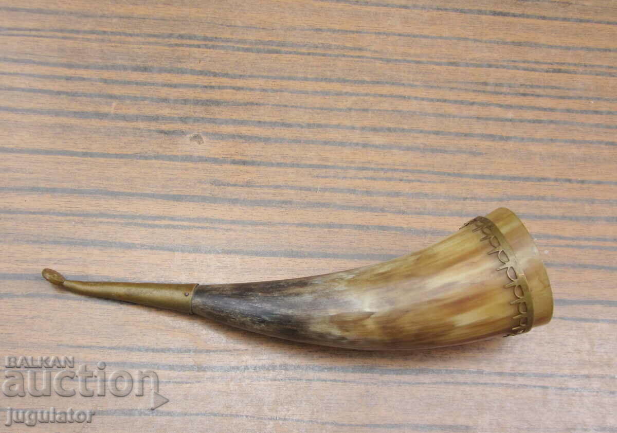 trofeu de corn de vânătoare de epocă vechi pahar de vin