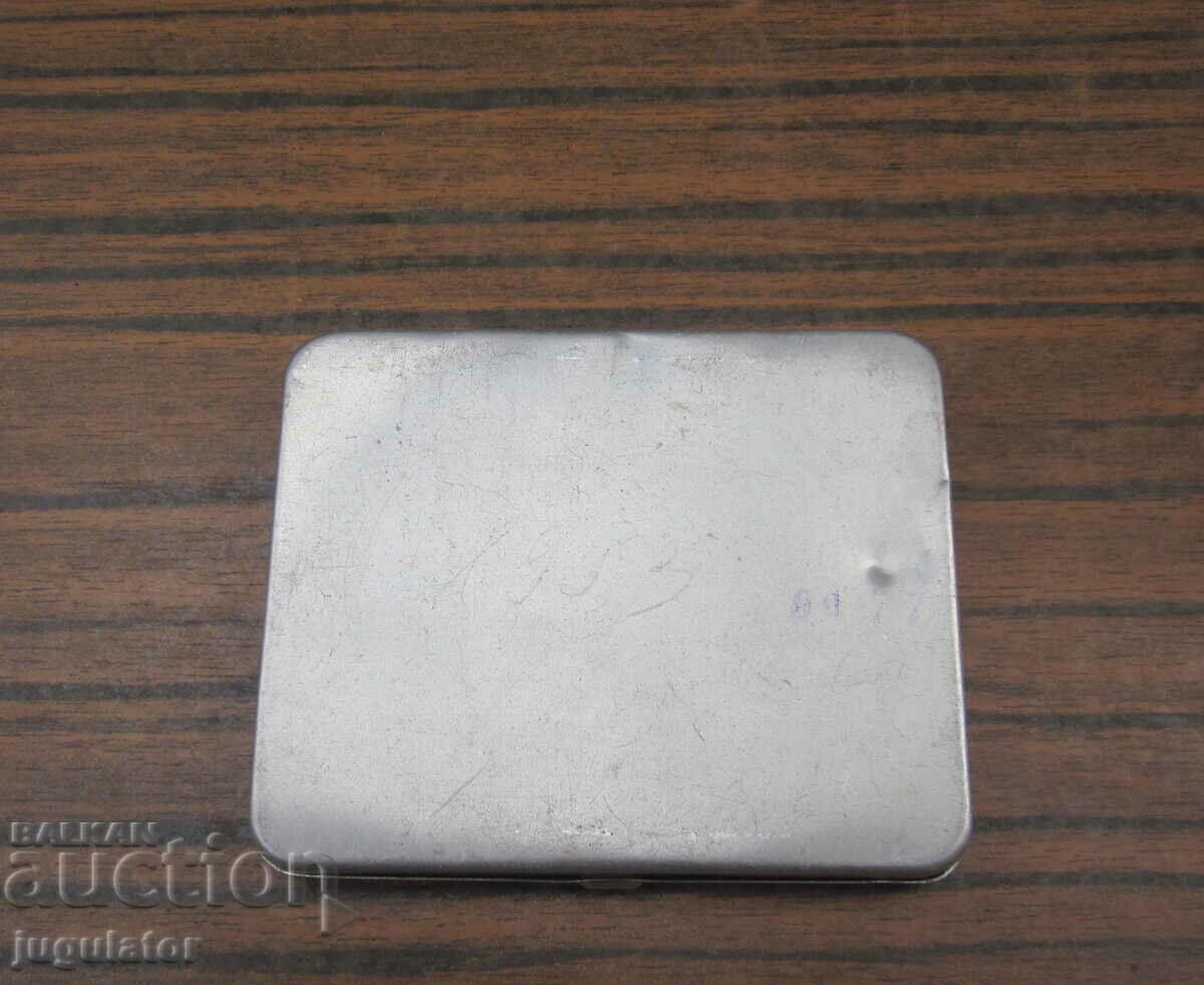 Auction unused old German medical needles in a box Auction unused old German medical needles in a box