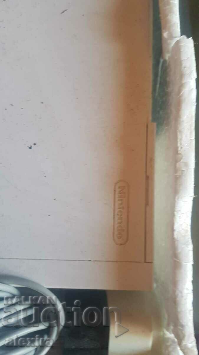 Auction  a working Nintendo Wii console