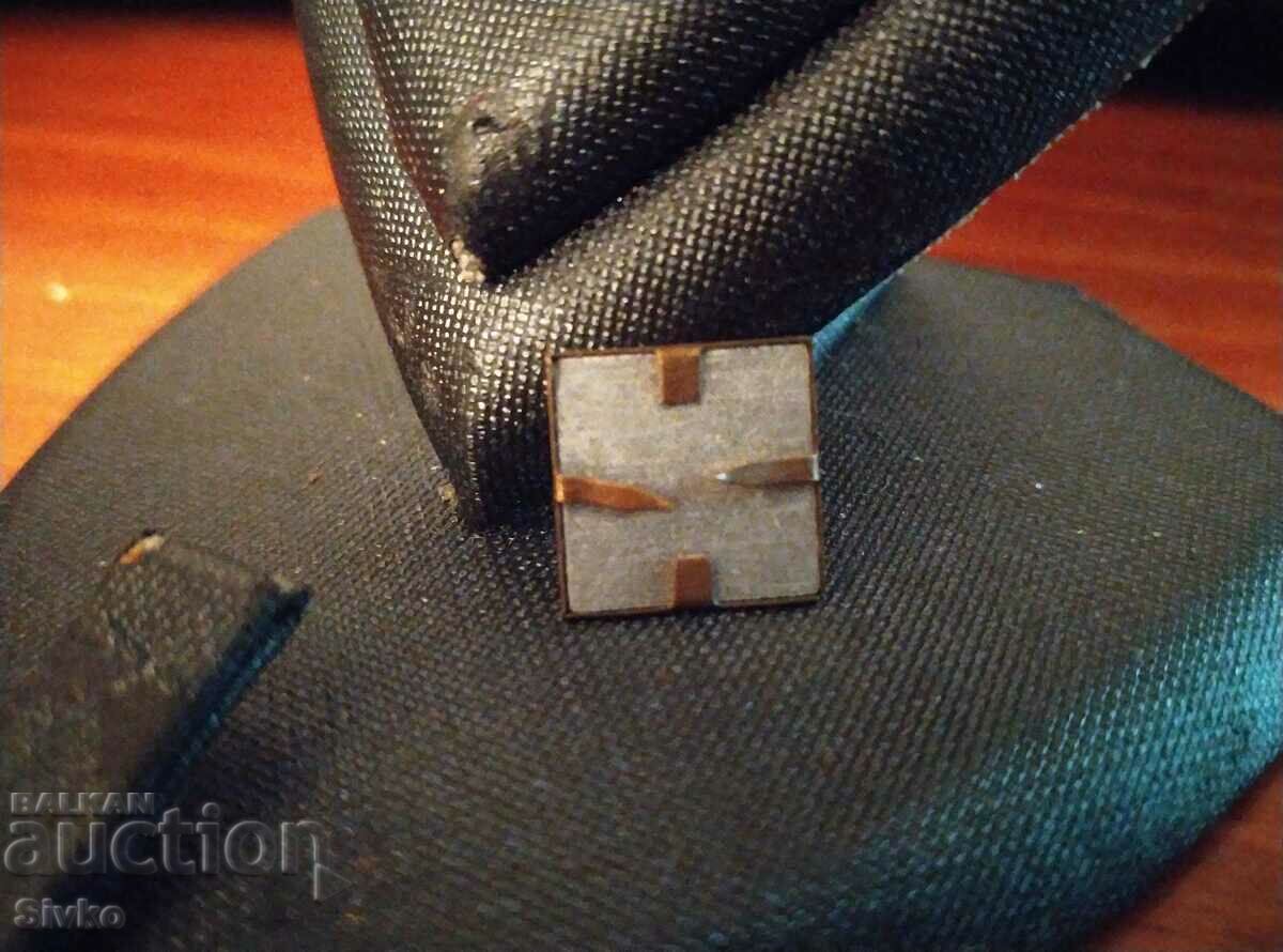 Banner Leningrad with price 0.99 BGN | € 0.51 Banner Leningrad with price 0.99 BGN | € 0.51