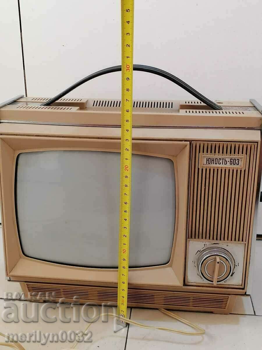 Auction TV Yunost-603 TV set USSR Auction TV Yunost-603 TV set USSR