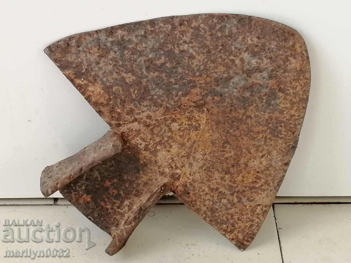Auction Old forged plow, plow, lemish Auction Old forged plow, plow, lemish